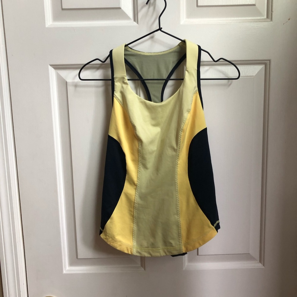 - - Lululemon yellow navy top